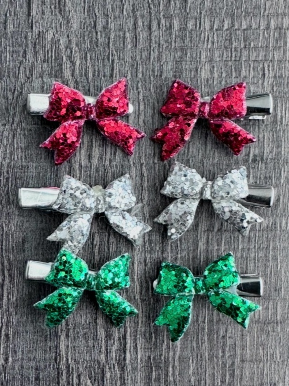 💞 Little Girls Red, Silver, & Green Glitter Holiday Bow Hair Clips